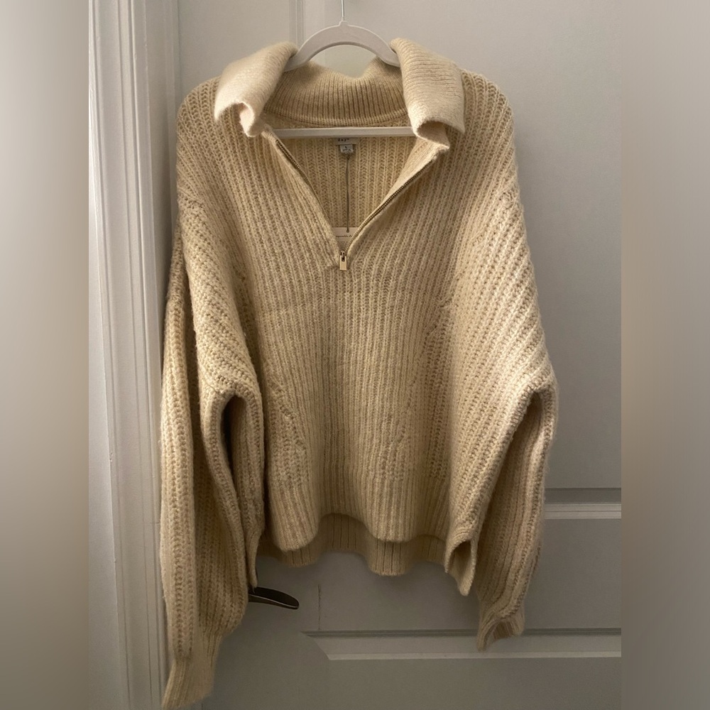 NWT Cream Zip-Up Sweater